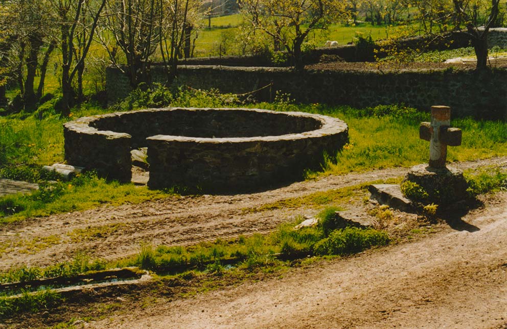 Croix et calvaires au Pays de Loudes